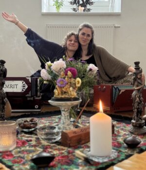 sandra coco kirtan